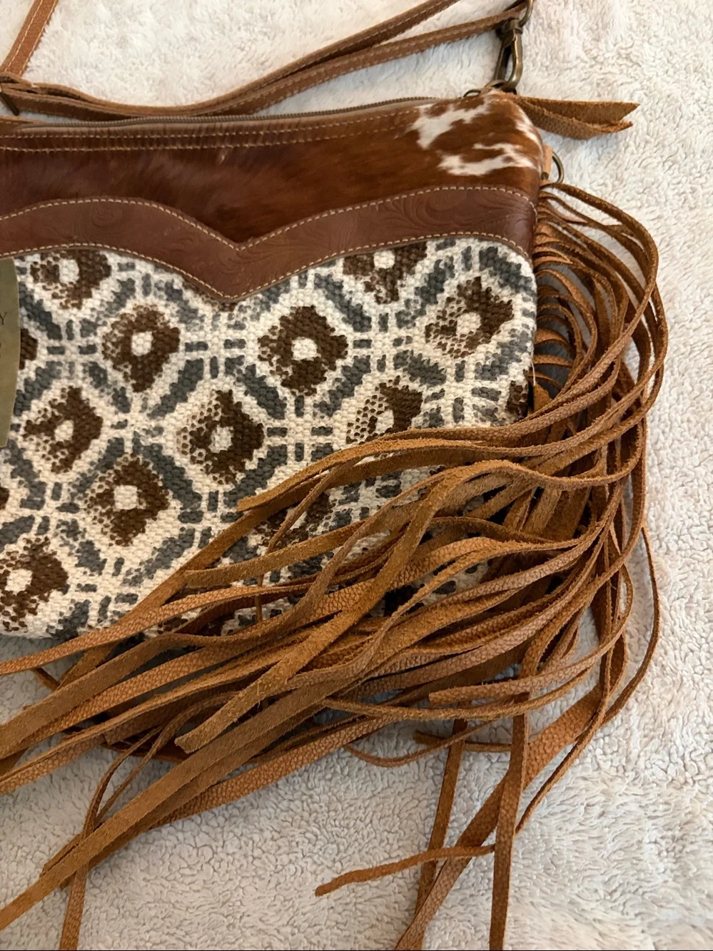 Clea Ray stylish brown